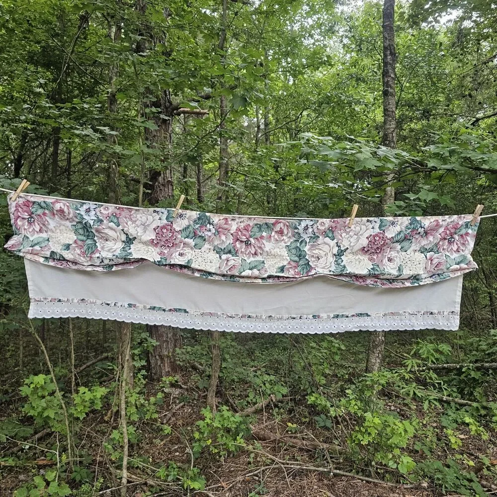 Vintage Cottagecore Pink Rose Floral Curtain Valance | Eyelet Lace | 100% Cotton